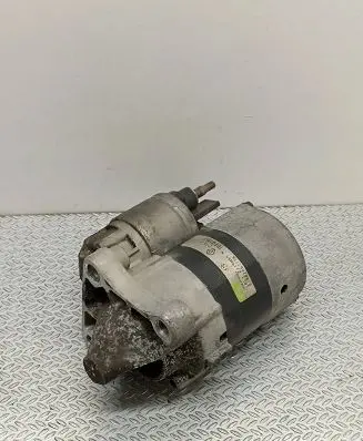 Renault Megane II Starter motor 8200266777A D7E47 18132239MA