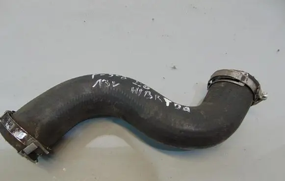 Peugeot 508 Engine coolant pipe/hose