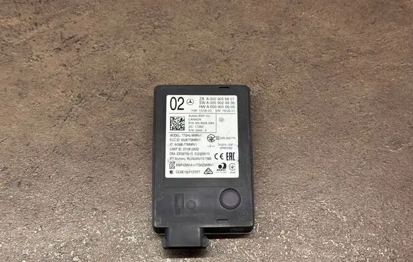 Mercedes-Benz E W213 Blind spot module A0009059807 A0009024936 A0009010605