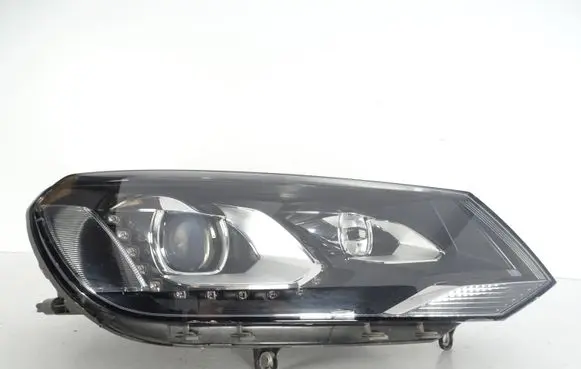Volkswagen Touareg II Headlight/headlamp 7P1941034