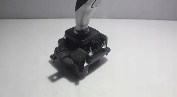 Alfa Romeo Giulia Gear shifter/selector
