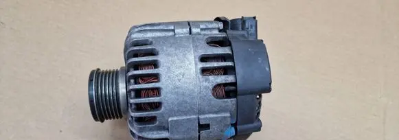 Citroen Berlingo Generator/alternator 9646321780