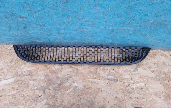 Fiat 500E Front bumper lower grill 735714158