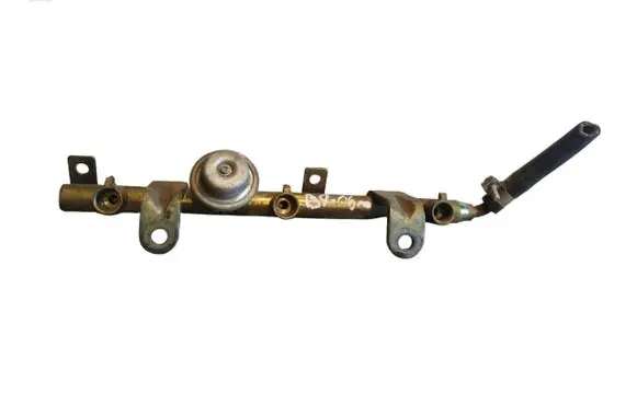 Subaru B9 Tribeca Fuel main line pipe