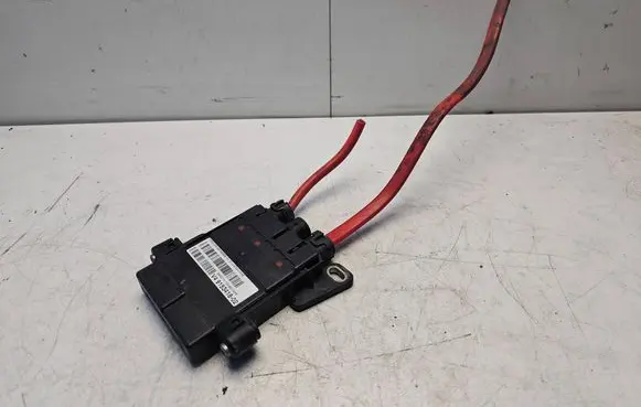 BMW 5 F10 F11 Current control relay 9153418 69038810
