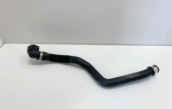 Mercedes-Benz SL R231 Engine coolant pipe/hose A2315011182 2315011182