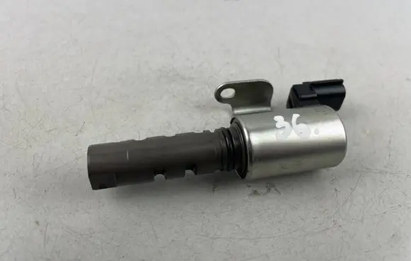 Subaru Legacy Camshaft vanos timing valve 07722113704 077