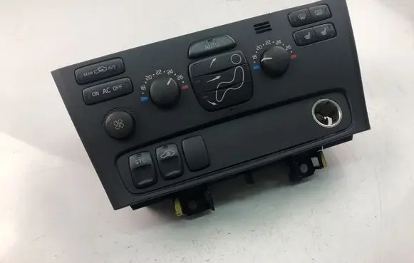 Volvo S60 Climate control unit 8691876