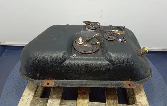 Suzuki Grand Vitara I Fuel tank