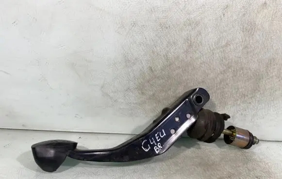 Volkswagen Golf IV Brake pedal 1j1721150