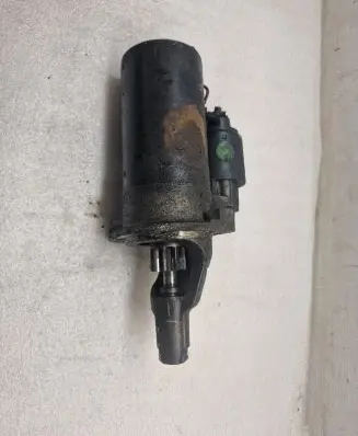 Audi A8 S8 D2 4D Starter motor