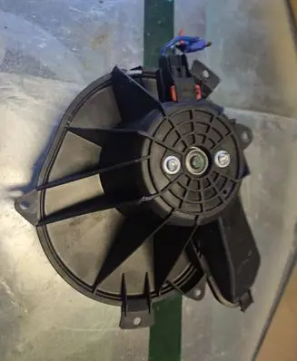 Chrysler 300 - 300C Heater fan/blower 9405429