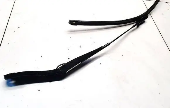 Ford Mondeo MK IV Front wiper blade arm 7s7117526ad