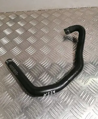 Mercedes-Benz C W204 Engine coolant pipe/hose A2048305796