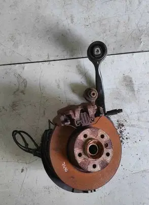 BMW X1 E84 Front wheel hub 