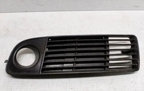 Audi A6 S6 C5 4B Front bumper lower grill 4B0807681JL