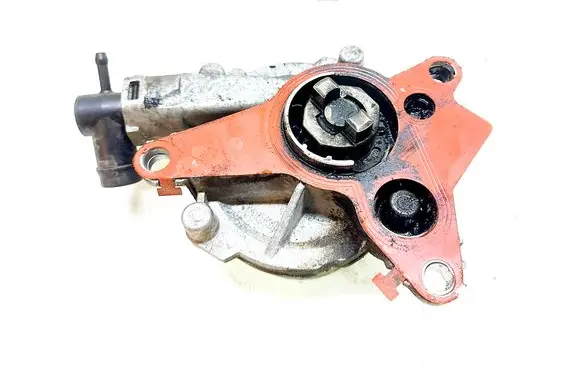 Nissan Qashqai Vacuum pump 146503760R