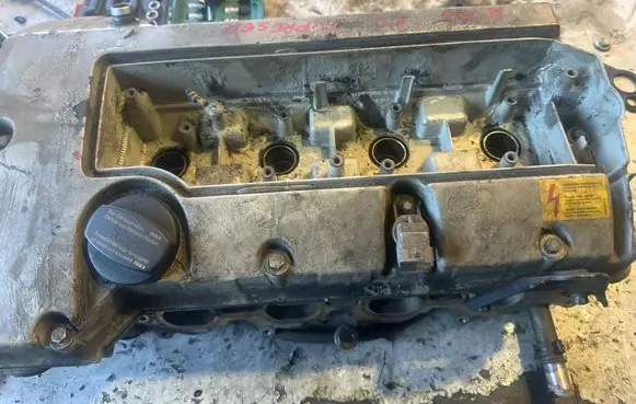 Mercedes-Benz C W203 Engine head 2313