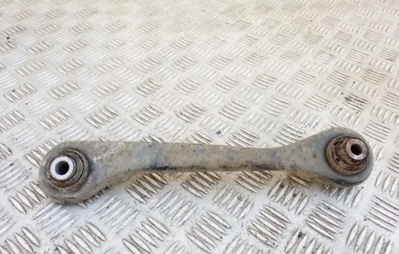 Volkswagen PASSAT B6 Rear control arm