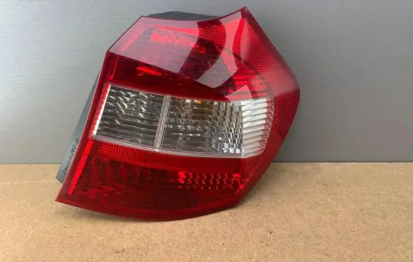 BMW 1 E81 E87 Rear/tail lights 6924502 63216924502