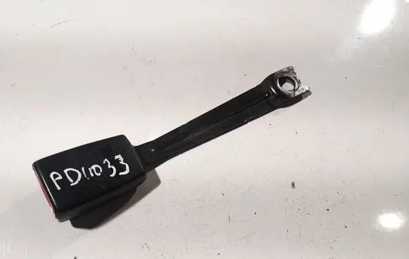 Toyota Avensis Verso Front seatbelt buckle 