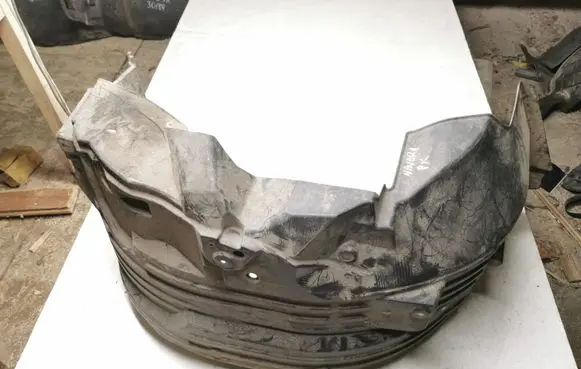 Nissan Navara D40 Front wheel arch liner splash guards