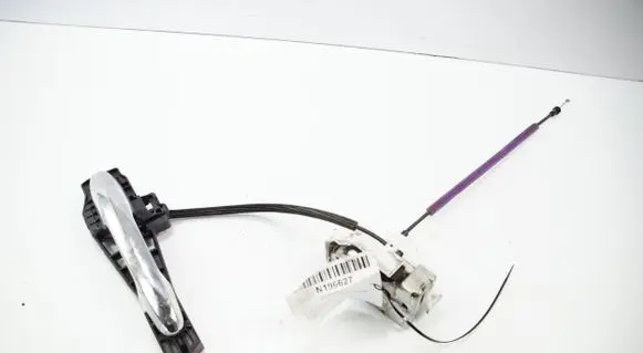 Fiat Tipo Front door lock 519839440
