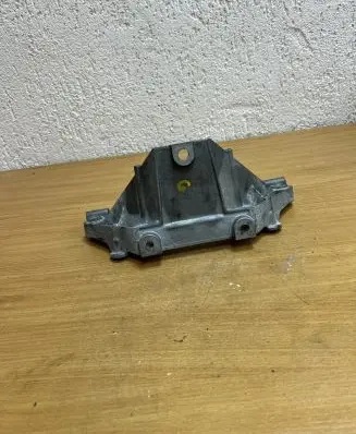 BMW X6 E71 Gearbox mounting bracket 5171713723804 006