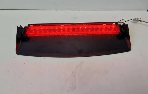 Audi A4 S4 B8 8K Third/center stoplight 8K5945097