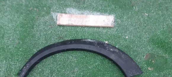 Volvo XC70 Rear arch trim 31283106