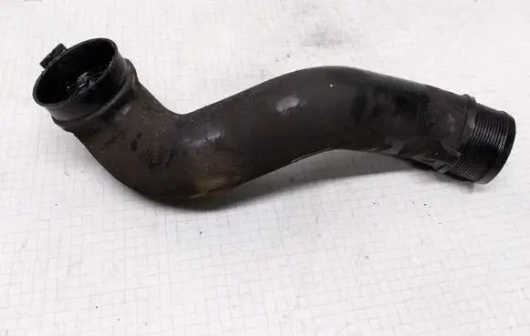 Volvo V70 Intercooler hose/pipe 9186153