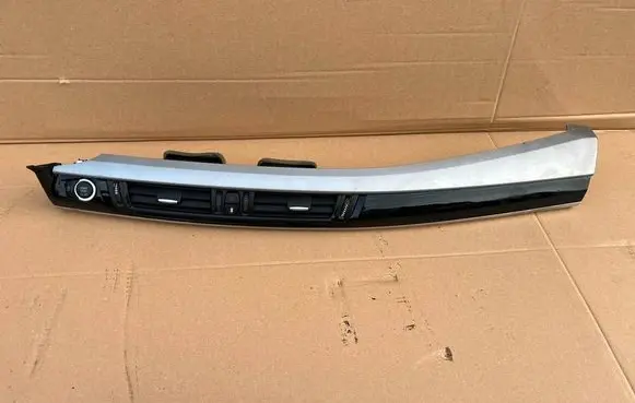 BMW X5 F15 Dash center air vent grill 