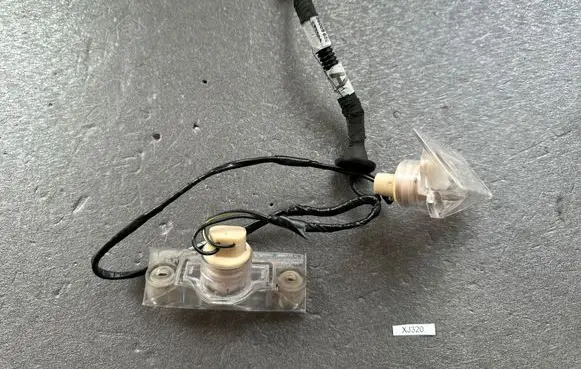 Jeep Cherokee XJ Number plate light 56009650