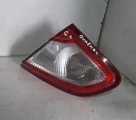 Nissan Qashqai Tailgate rear/tail lights 89503209