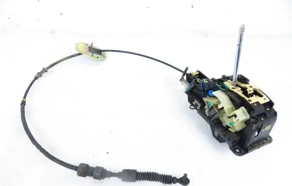 Nissan Maxima A34 Gear shifter/selector