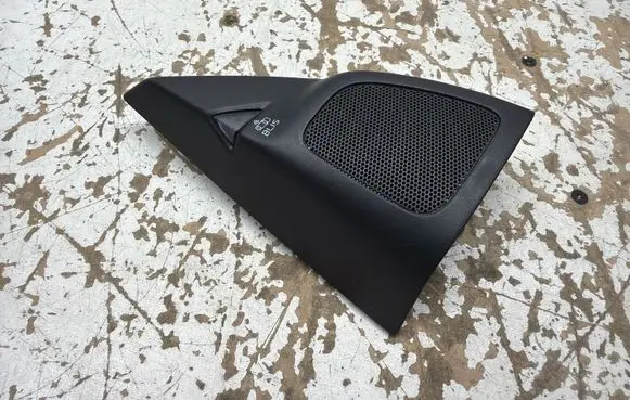 Volvo V60 Front door high frequency speaker 8635795
