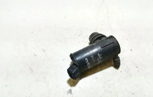 Volvo C70 Windscreen/windshield washer pump 9169611 060210-3950
