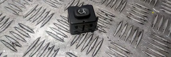 Dodge Durango Tailgate/trunk/boot open switch P04602751AA
