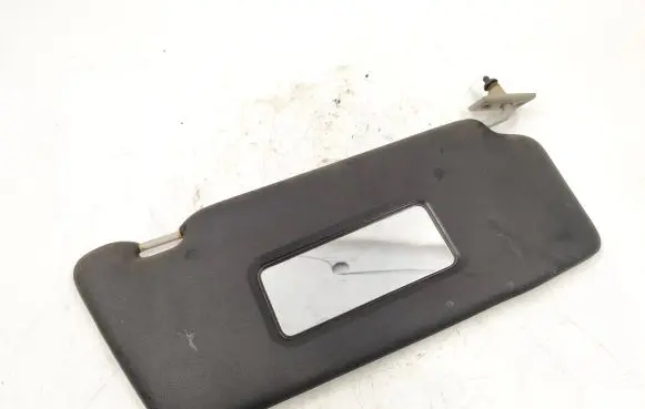 Ford Sierra Sun visor G35190