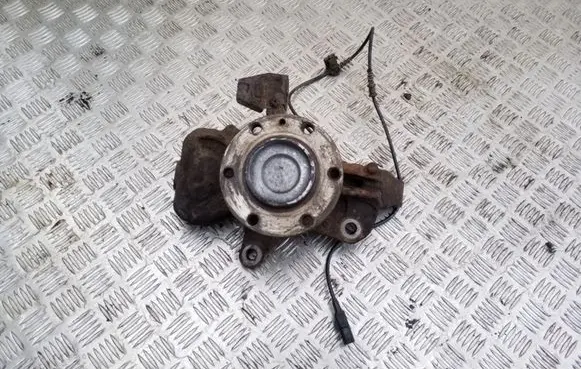 Volkswagen Crafter Front wheel hub