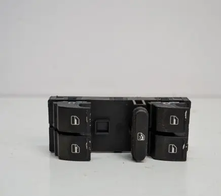 Volkswagen Jetta V Electric window control switch 1K4959857