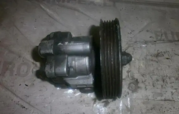 Power steering pump