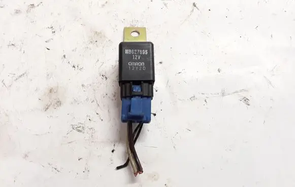 Mitsubishi Pajero Other relay MB627895