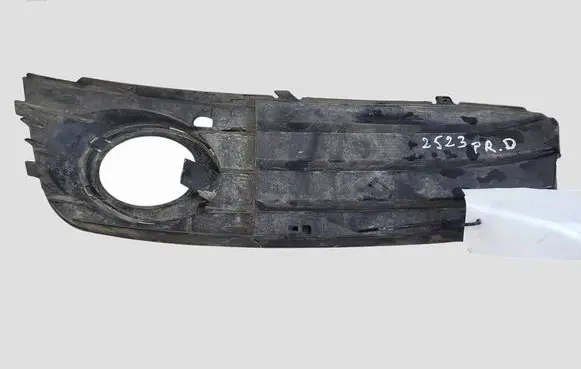 Audi A4 S4 B8 8K Front bumper lower grill 8KD807682