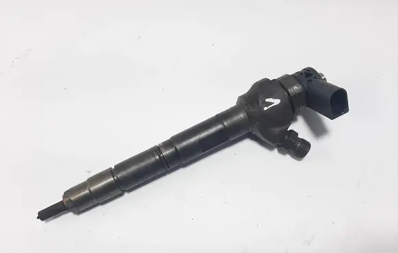 Volkswagen PASSAT B7 Fuel injector 03L130277J