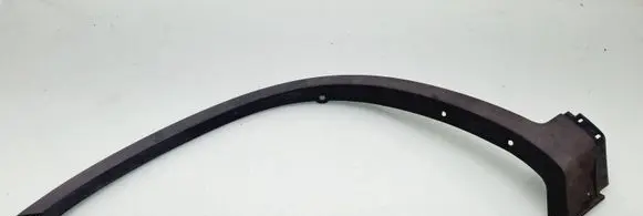 KIA Sorento Front arch 877132P000