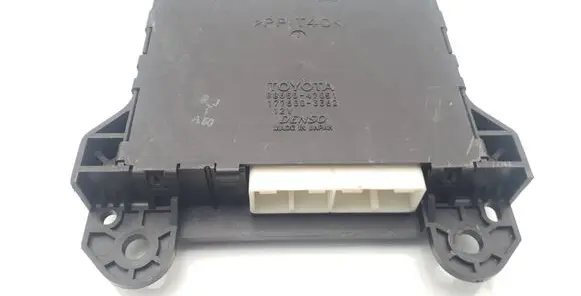 Toyota Prius (XW20) Air conditioning/heating control unit 8865047051