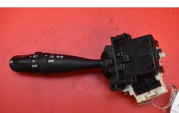 Suzuki Swift I Headlight wiper switch 173744