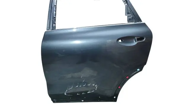 KIA Sorento Rear door