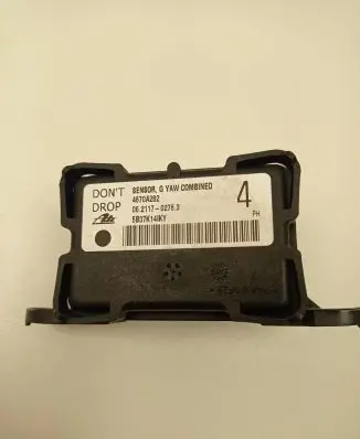 Mitsubishi Outlander ESP acceleration yaw rate sensor 4670A282